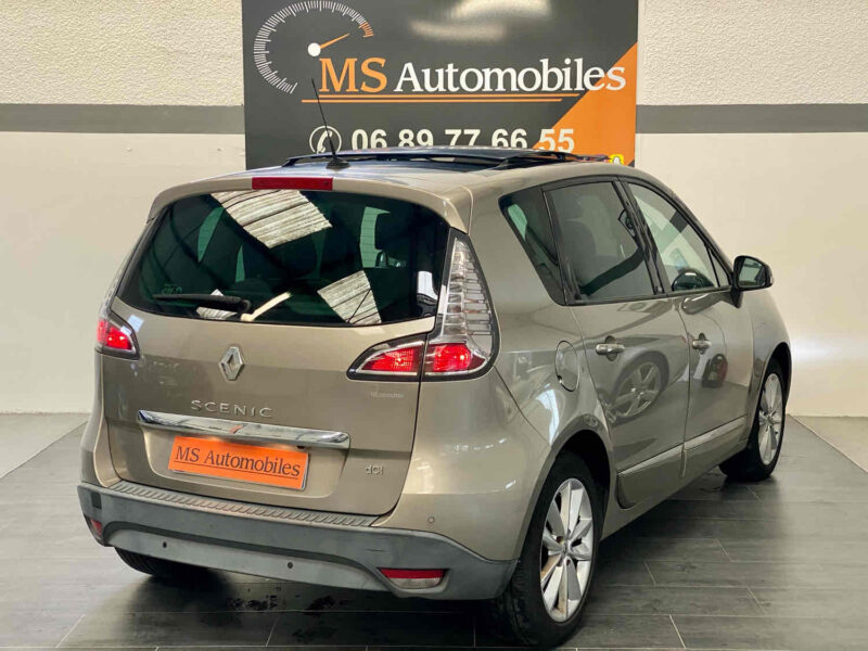 RENAULT SCÉNIC III 2012