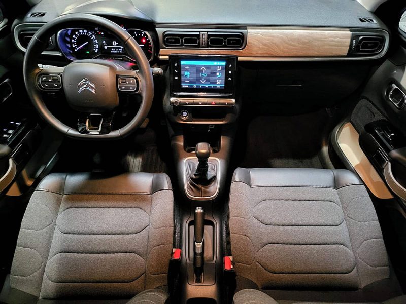 CITROEN C3 III 1.2 PureTech 110cv Shine Pack BVM6 // APPLE CARPLAY/ANDROID AUTO/CAMERA DE RECUL