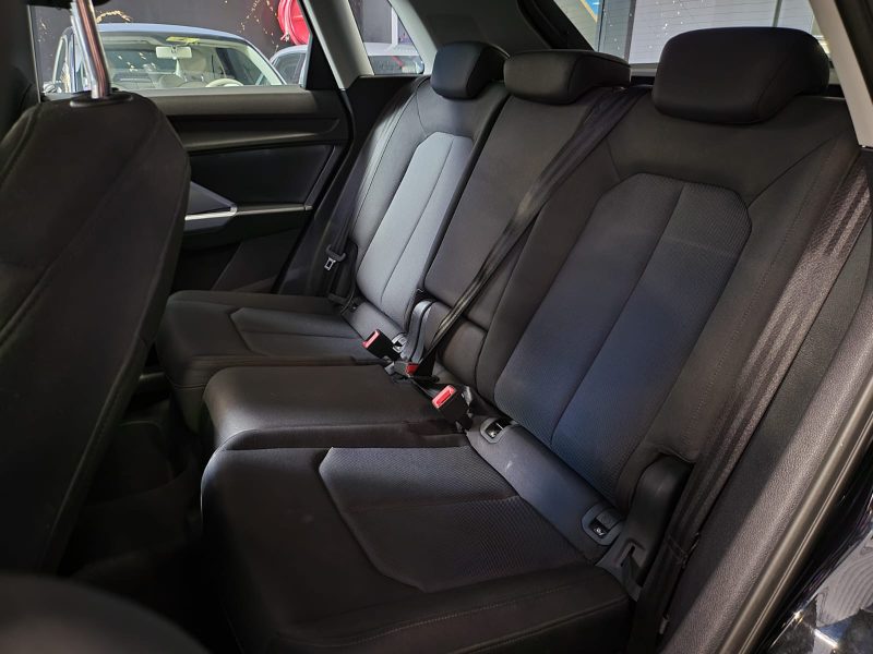 AUDI Q3 35 TFSI Mild Hybrid 150cv S LINE S TRONIC 1ère MAIN