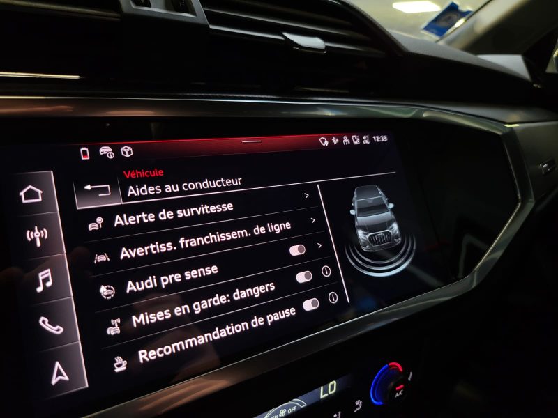 AUDI Q3 35 TFSI Mild Hybrid 150cv S LINE S TRONIC 1ère MAIN