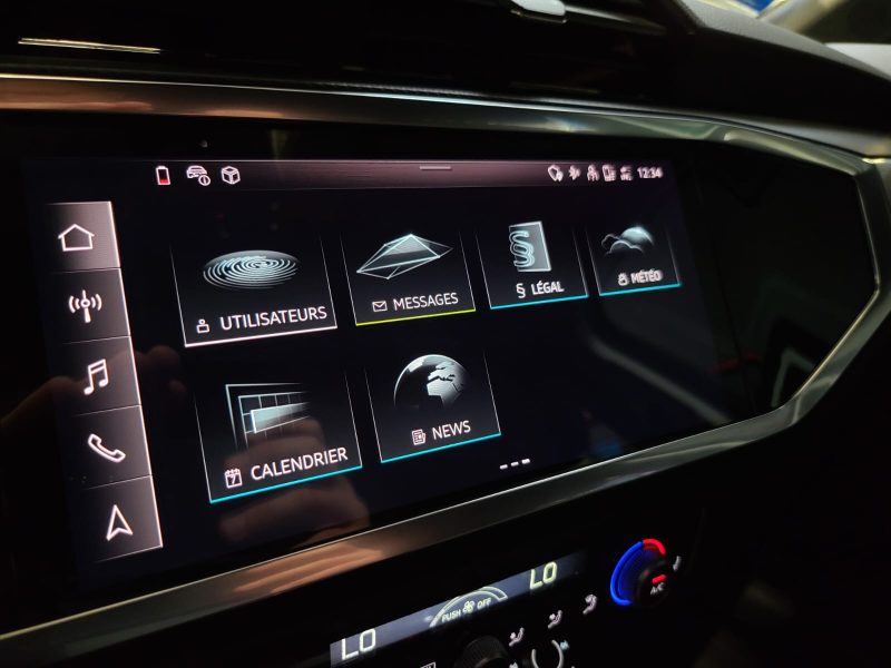 AUDI Q3 35 TFSI Mild Hybrid 150cv S LINE S TRONIC 1ère MAIN