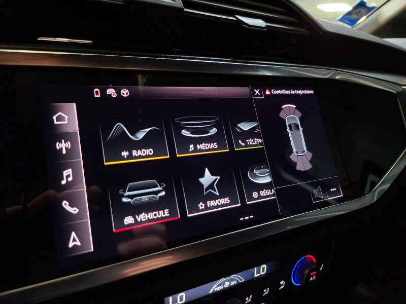 AUDI Q3 35 TFSI Mild Hybrid 150cv S LINE S TRONIC 1ère MAIN