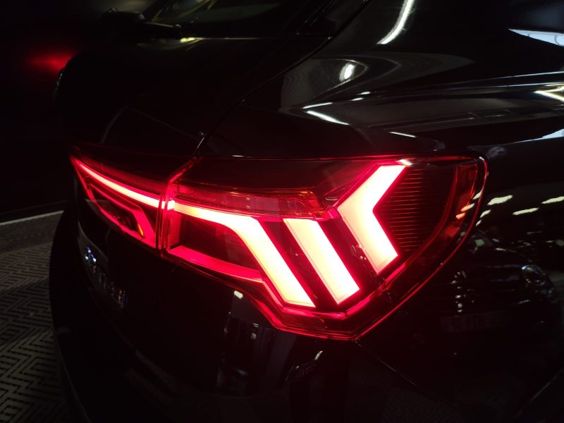 AUDI Q3 35 TFSI Mild Hybrid 150cv S LINE S TRONIC 1ère MAIN