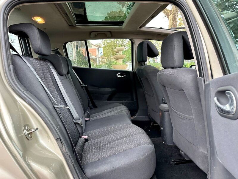 RENAULT MEGANE II 2006