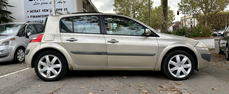 RENAULT MEGANE II 2006