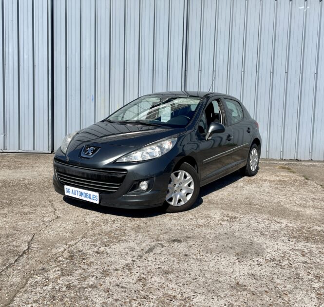 PEUGEOT 207 2009