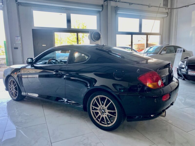 HYUNDAI COUPE II 2003