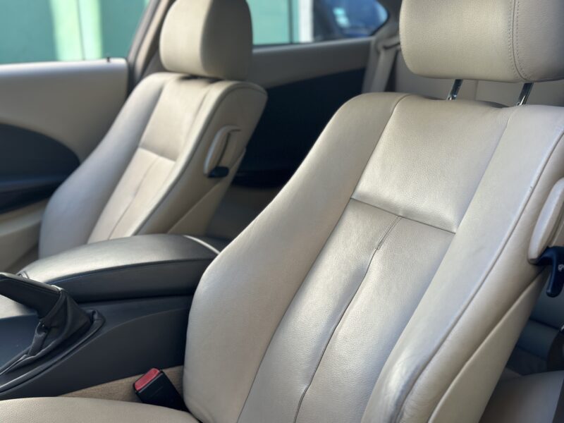 BMW SERIE 6  630 i SPORT  BOITE AUTOMATIQUE PAYEZ EN 4X