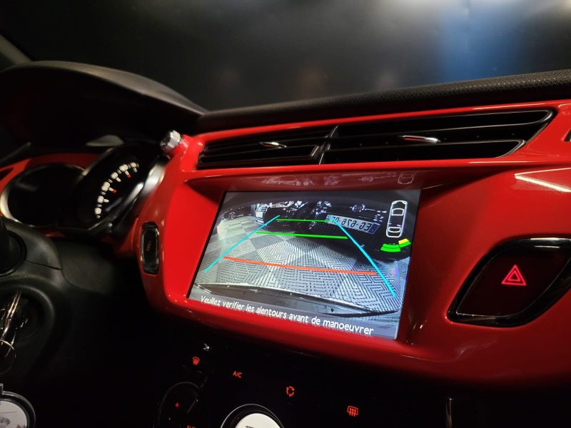CITROEN DS3 110 CV 1.2 PURE TECH INES DE LA FRESSANGE /SIEGE CHAUFFANT+CAMERA+GPS/