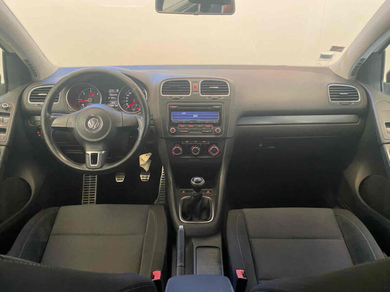VOLKSWAGEN GOLF  2011