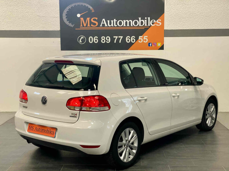 VOLKSWAGEN GOLF  2011