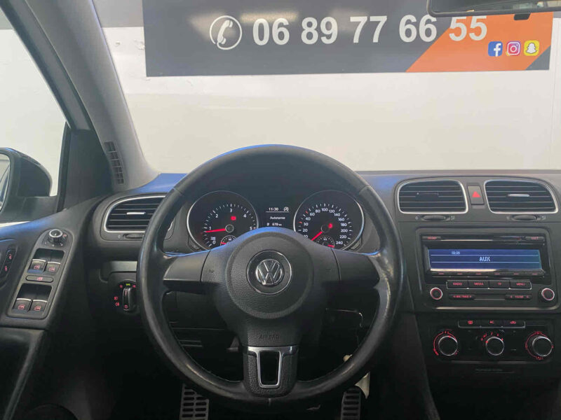VOLKSWAGEN GOLF  2011
