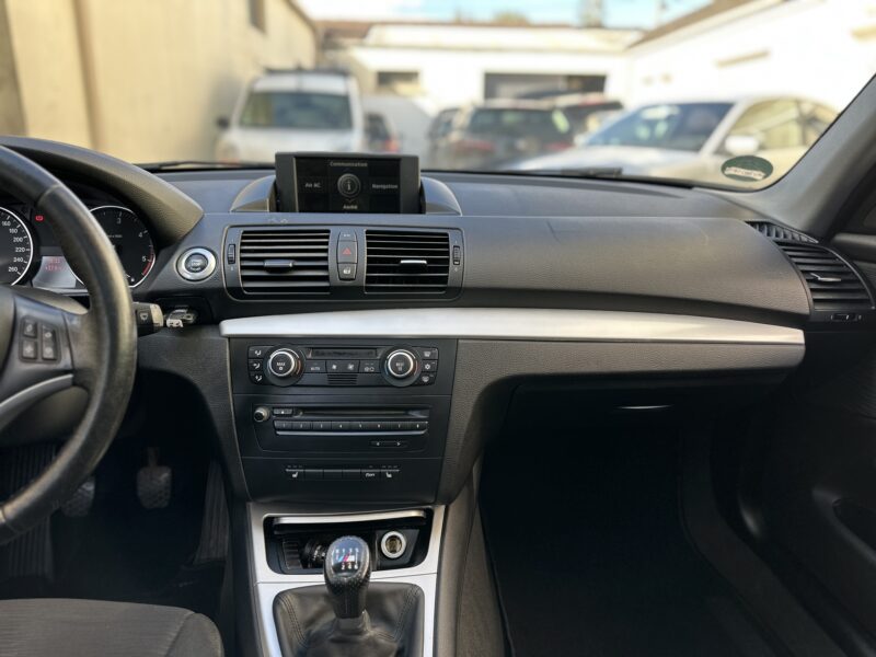 BMW  SERIE 1 120 D PACK AERO  PAYEZ EN 4X