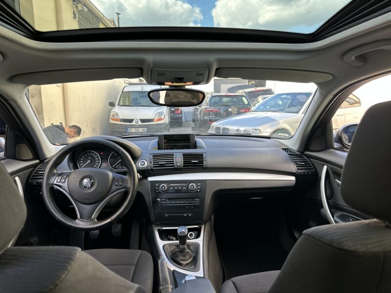 BMW  SERIE 1 120 D PACK AERO  PAYEZ EN 4X
