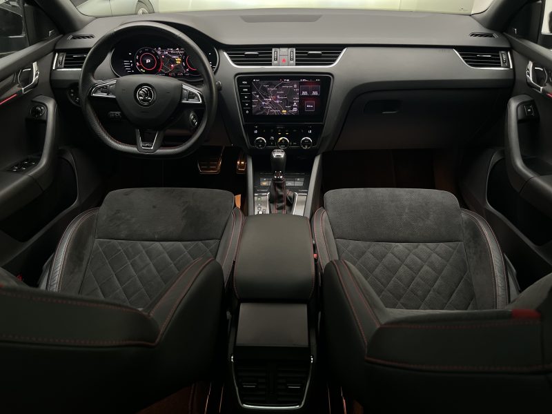 SKODA OCTAVIA RS 2.0 TSI 245CH DSG