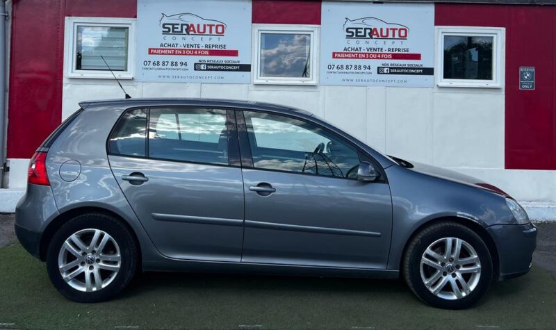 VOLKSWAGEN GOLF 2008