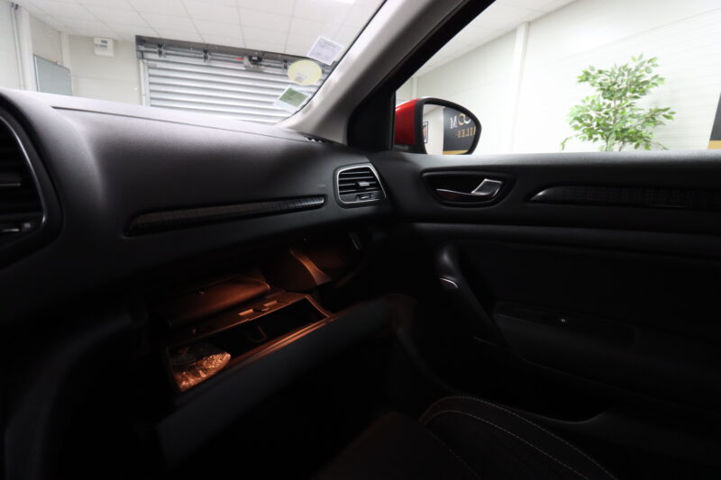 RENAULT MEGANE IV 2017