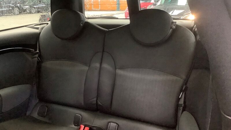 MINI MINI COOPER CLUBMAN CHILI 2011