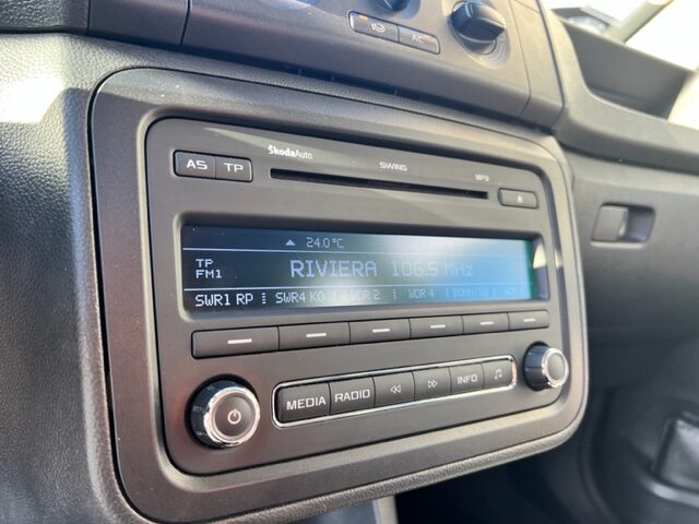 SKODA FABIA 1,2l 12V 70CH AMBITION 2010