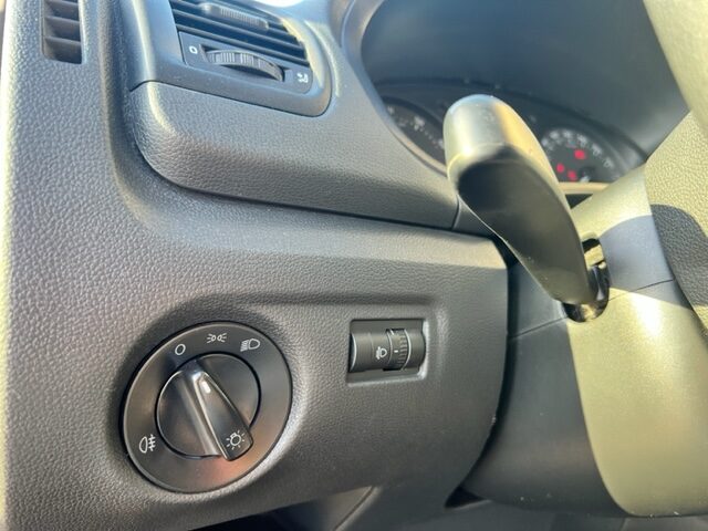 SKODA FABIA 1,2l 12V 70CH AMBITION 2010