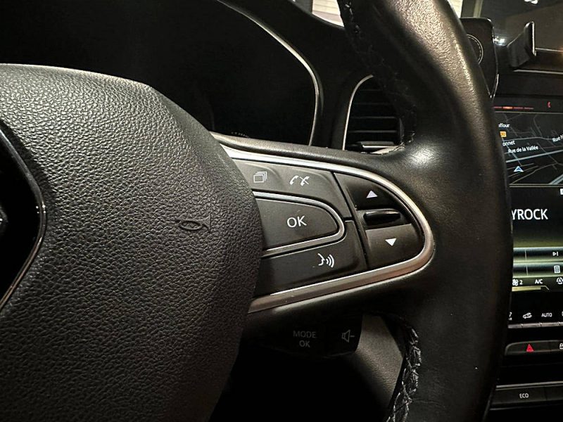 1.2 TCe 130cv INTENS / CAMERA AR / REGULATEUR / ENTRETIENS RENAULT