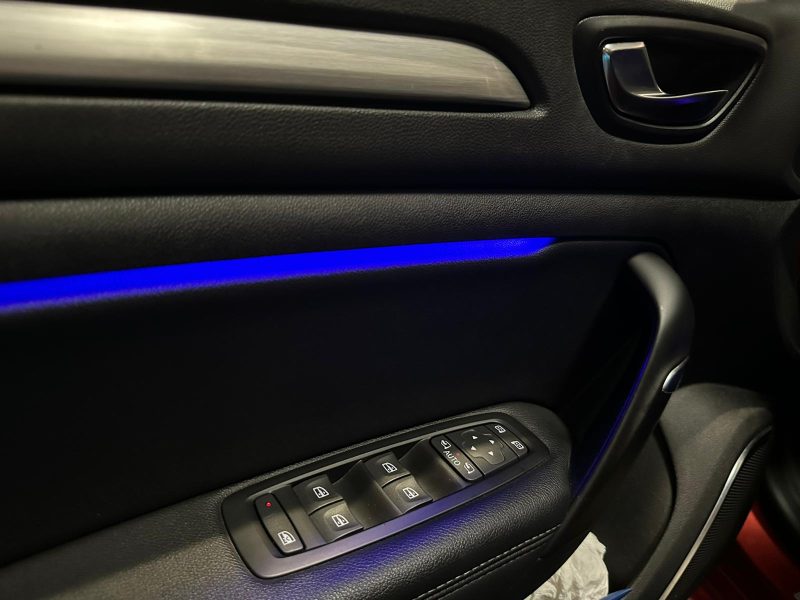 1.2 TCe 130cv INTENS / CAMERA AR / REGULATEUR / ENTRETIENS RENAULT