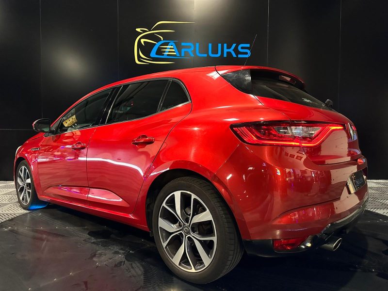 1.2 TCe 130cv INTENS / CAMERA AR / REGULATEUR / ENTRETIENS RENAULT