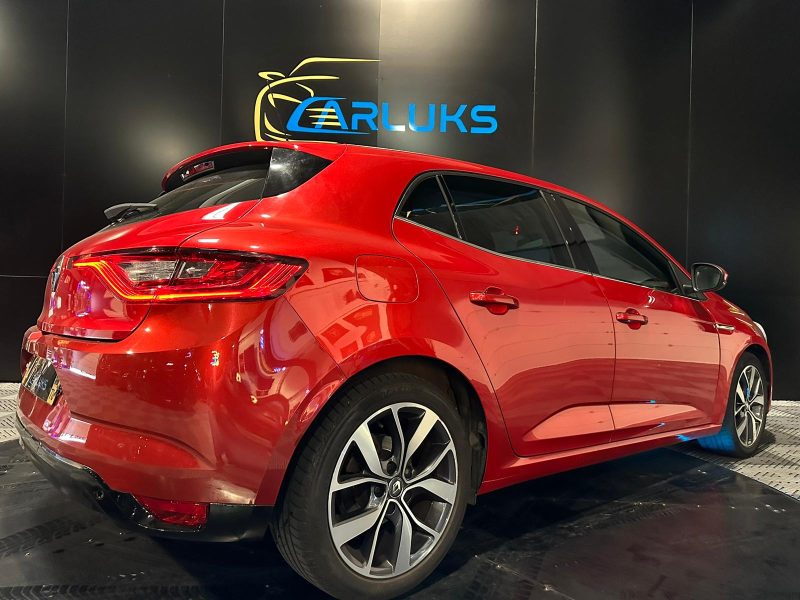 1.2 TCe 130cv INTENS / CAMERA AR / REGULATEUR / ENTRETIENS RENAULT