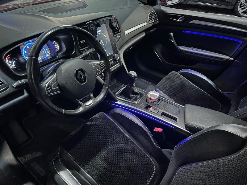 1.2 TCe 130cv INTENS / CAMERA AR / REGULATEUR / ENTRETIENS RENAULT