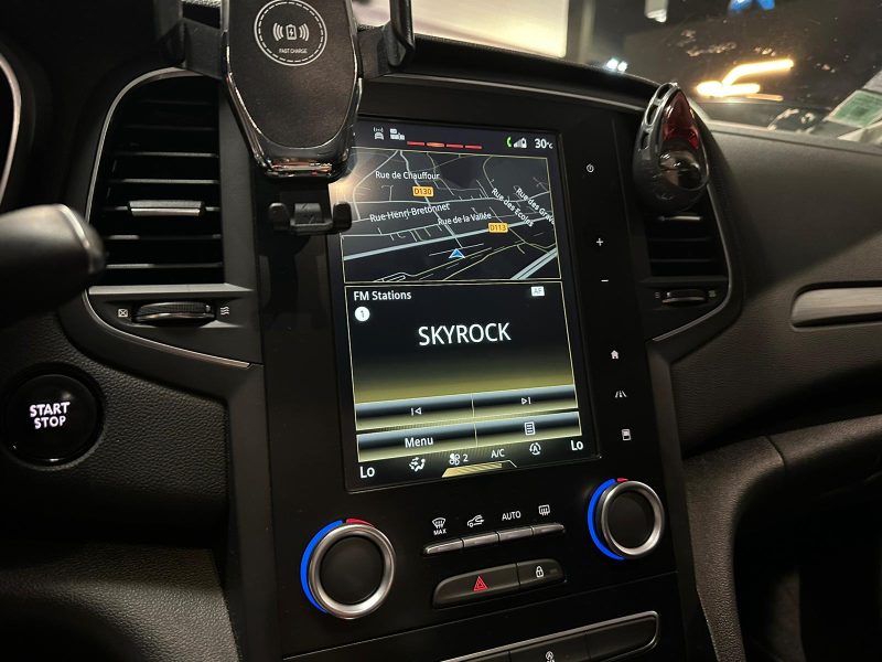 1.2 TCe 130cv INTENS / CAMERA AR / REGULATEUR / ENTRETIENS RENAULT