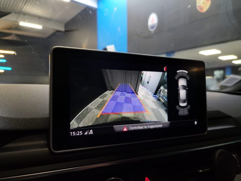 AUDI A4 B9 S4 quattro V6 TFSI 354 cv / CARPLAY / TOIT OUVRANT / SEMI CUIR MASSANT CHAUFANT