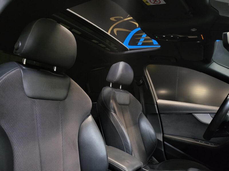 AUDI A4 B9 S4 quattro V6 TFSI 354 cv / CARPLAY / TOIT OUVRANT / SEMI CUIR MASSANT CHAUFANT