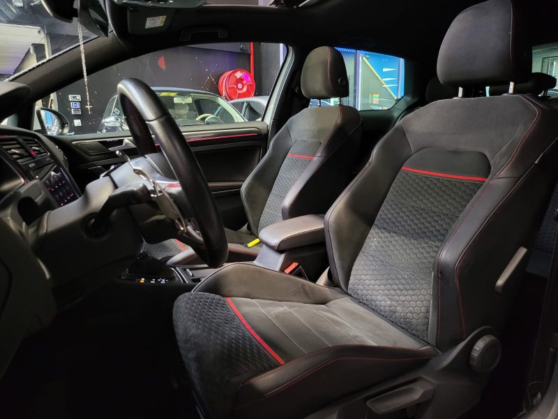 VOLKSWAGEN GOLF VII GTI PERFORMANCE 245cv STAGE 2 APR (380 cv ) / TOIT OUVRANT / VIRTUAL COKPIT / CA