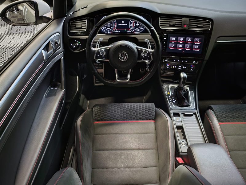 VOLKSWAGEN GOLF VII GTI PERFORMANCE 245cv STAGE 2 APR (380 cv ) / TOIT OUVRANT / VIRTUAL COKPIT / CA
