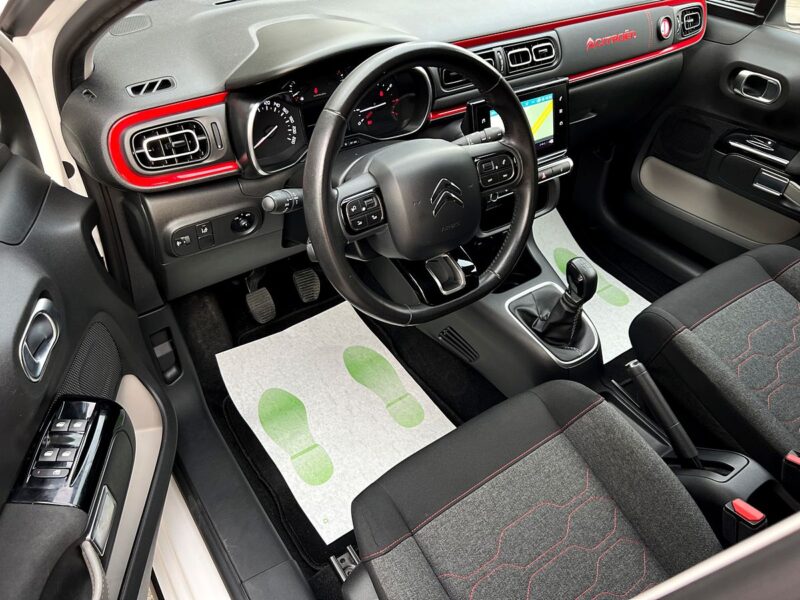 CITROEN C3 III 1.2 82 S&S FEEL / ECRAN GPS APPLE CARPLAY REGULATEUR LIMITEUR CRIT AIR 1 Garantie