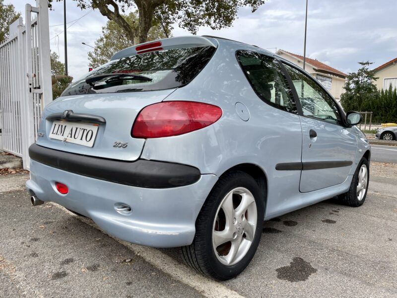PEUGEOT 206 2002