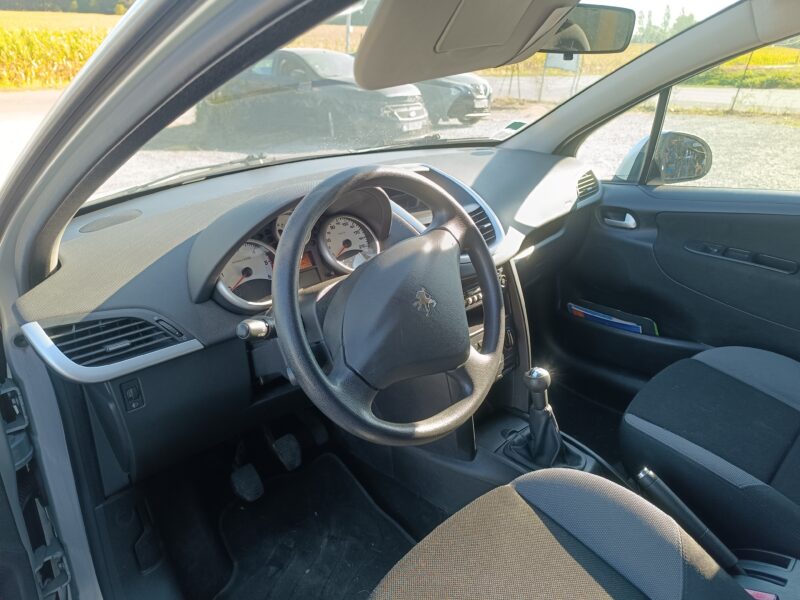 Peugeot 207 1.6 HDi Confort