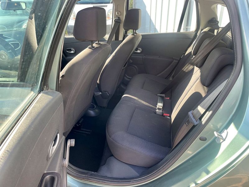 RENAULT CLIO III 2009