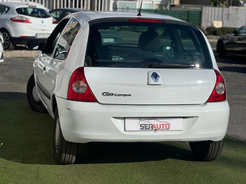 RENAULT CLIO II 2008