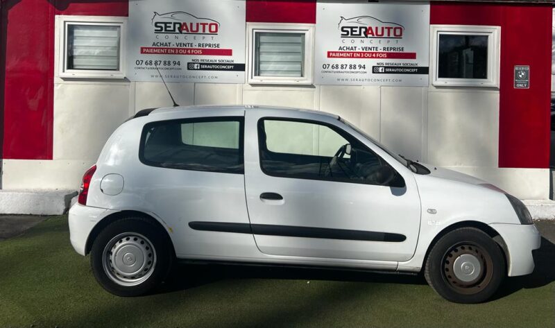 RENAULT CLIO II 2008