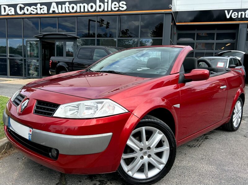 RENAULT MEGANE II CC COUPE CABRIOLET 2.0 136 Cv BOITE AUTO 79 700 Kms TOIT PANORAMIQUE - Garantie1an