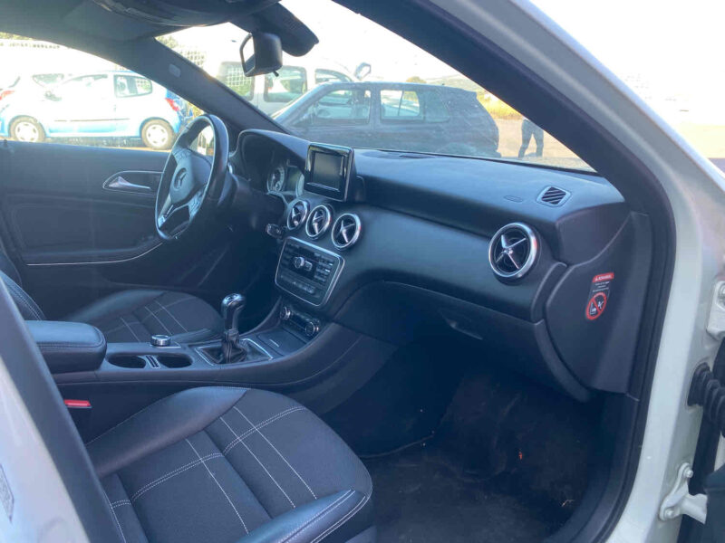 MERCEDES CLASSE A 2015