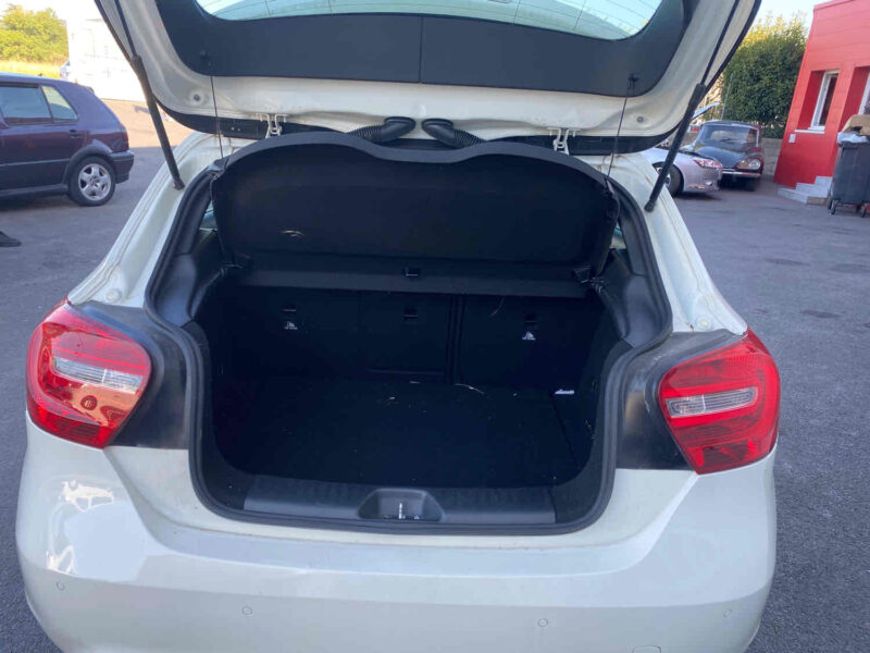 MERCEDES CLASSE A 2015