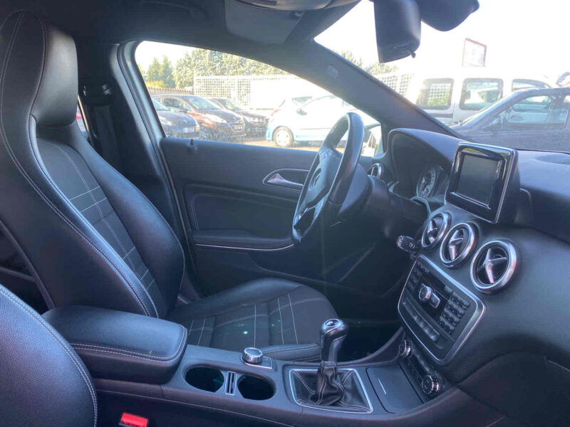 MERCEDES CLASSE A 2015