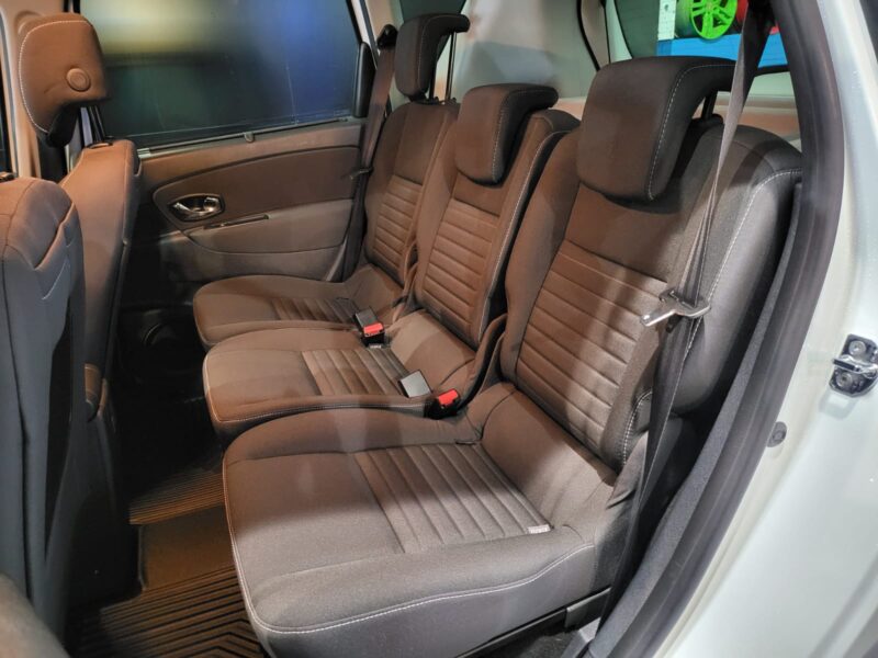 RENAULT SCENIC III 1.2 TCe 115cv Limited BVM6 35000kms // ATTELAGE/BLUETOOTH/RADAR-AR