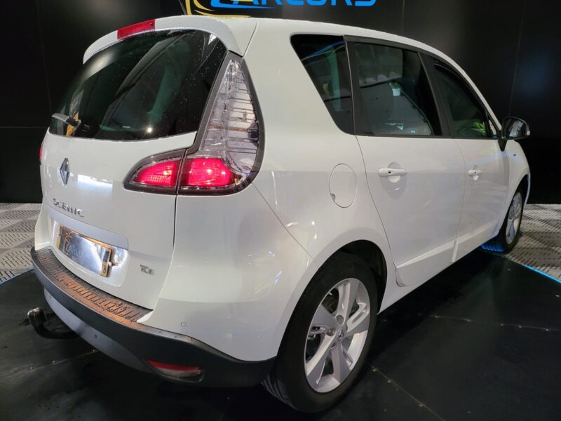 RENAULT SCENIC III 1.2 TCe 115cv Limited BVM6 35000kms // ATTELAGE/BLUETOOTH/RADAR-AR