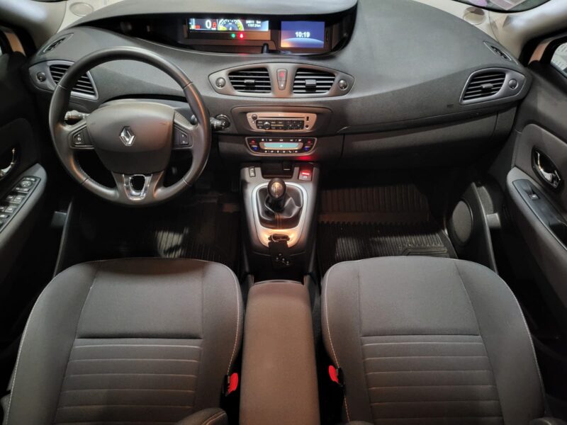 RENAULT SCENIC III 1.2 TCe 115cv Limited BVM6 35000kms // ATTELAGE/BLUETOOTH/RADAR-AR