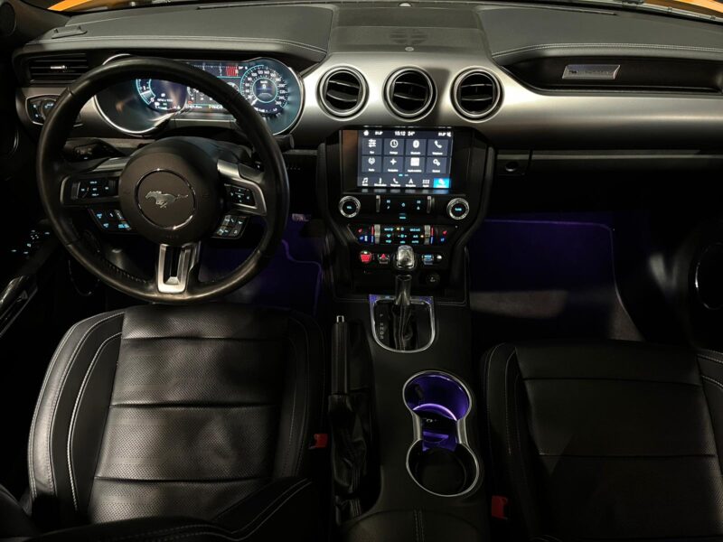 FORD MUSTANG 5.0 V8 450cv GT Fastback BVA // APPLE CARPLAY/SIEGES CHAUFFANT/CAMERA DE RECUL