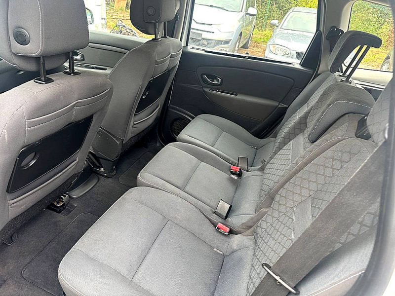 RENAULT GRAND  SCÉNIC III  7 PL 2010