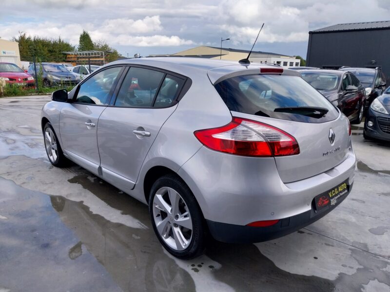 RENAULT MEGANE III 1.2 TCe 115 Dynamique